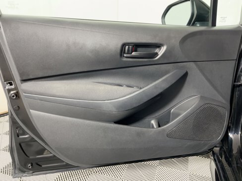 Used 2023 Toyota Corolla LE image 21