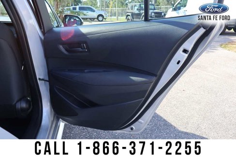 Used 2024 Toyota Corolla LE image 30