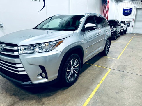 Used 2018 Toyota Highlander XLE w/ Protection Package #3 image 19