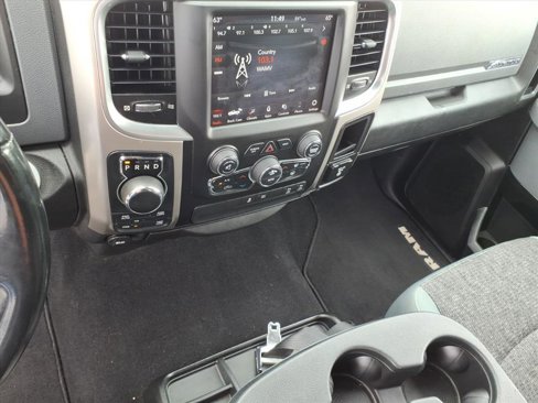 Used 2019 RAM 1500 Big Horn image 24