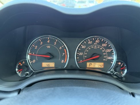 Used 2011 Toyota Corolla S image 21
