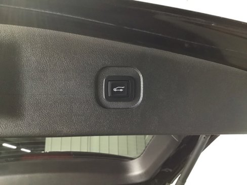 Used 2017 Chevrolet Equinox LT image 44