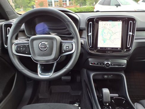 Certified 2024 Volvo C40 P8 Recharge Plus w/ Climate Package image 13