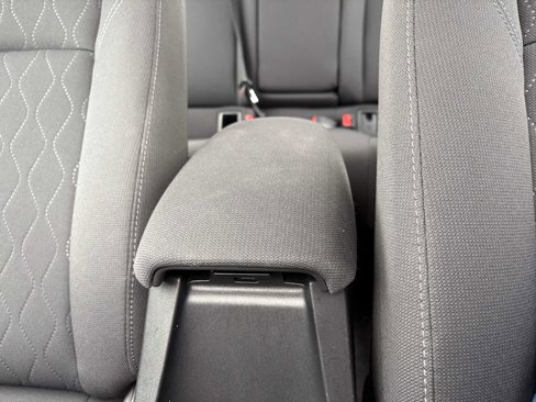 Used 2023 Toyota Corolla LE image 32