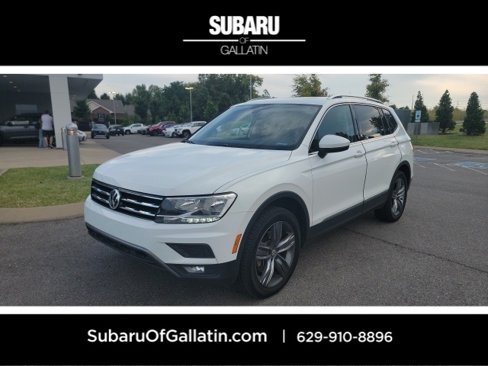 Used 2020 Volkswagen Tiguan SEL image 1
