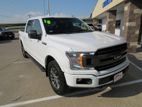 Used 2018 Ford F150 XLT w/ Equipment Group 302A Luxury image 3