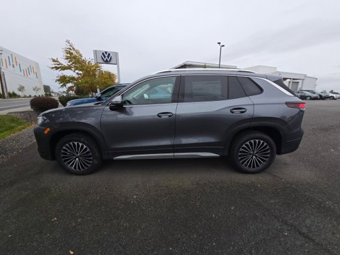 New 2025 Volkswagen Tiguan S image 7