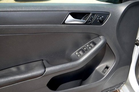 Used 2014 Volkswagen Jetta S image 27