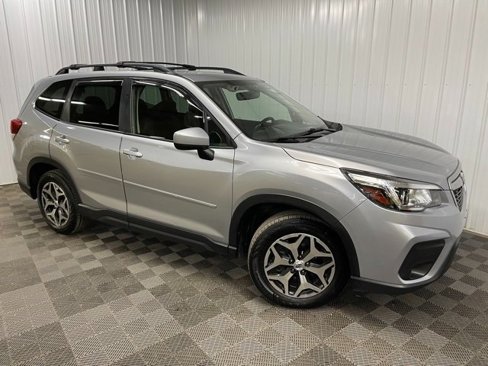 Used 2020 Subaru Forester Premium image 5