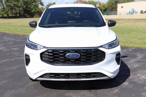 Used 2023 Ford Escape ST-Line image 5