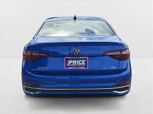 Certified 2024 Volkswagen Jetta SEL image 6