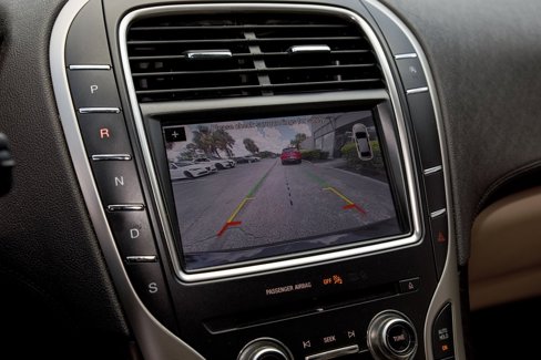 Used 2019 Lincoln Nautilus Select image 19