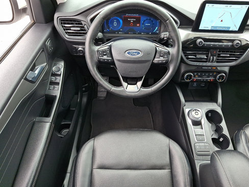 Certified 2022 Ford Escape Titanium image 12