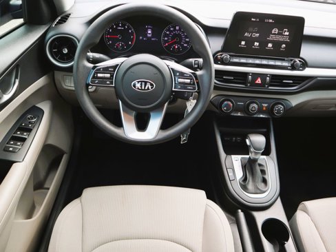 Used 2018 Kia Forte LX w/ Sports Package image 11