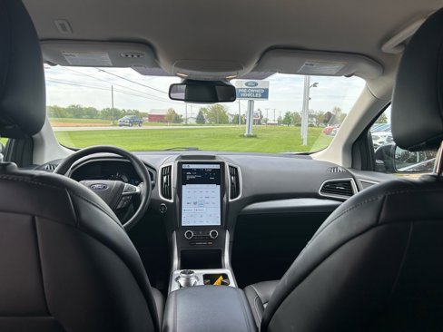 Used 2022 Ford Edge SEL w/ Convenience Package image 13