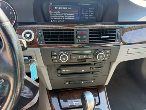 Used 2007 BMW 328xi Sedan image 13