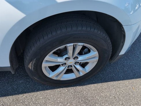 Used 2013 Chevrolet Equinox LS image 9