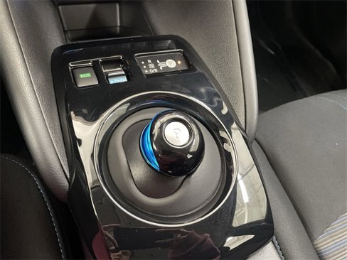 Certified 2024 Nissan Leaf SV Plus image 27