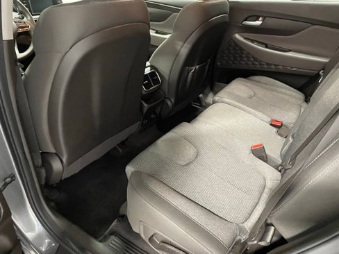 Used 2019 Hyundai Santa Fe SE image 18
