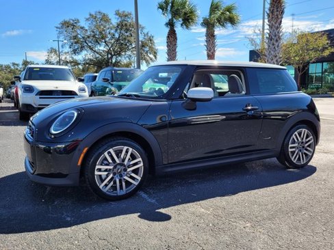 New 2025 MINI Cooper S image 3