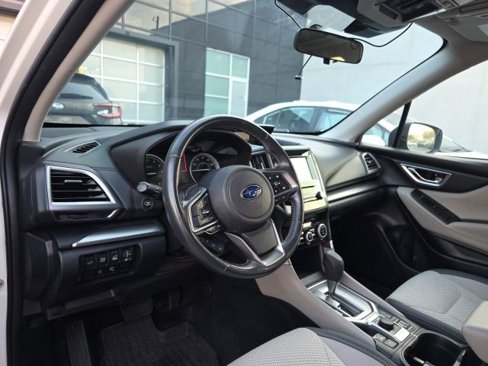 Used 2022 Subaru Forester Premium image 5
