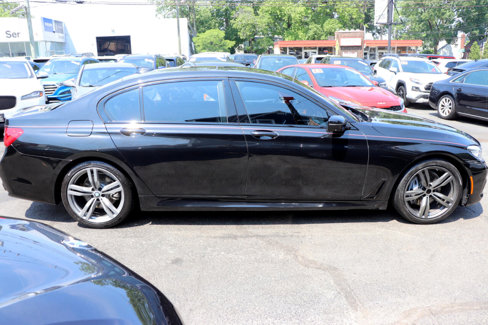 Used 2018 BMW 740i xDrive image 6
