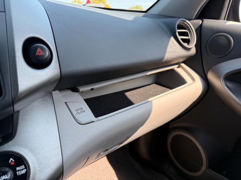 Used 2012 Toyota RAV4 Limited image 21