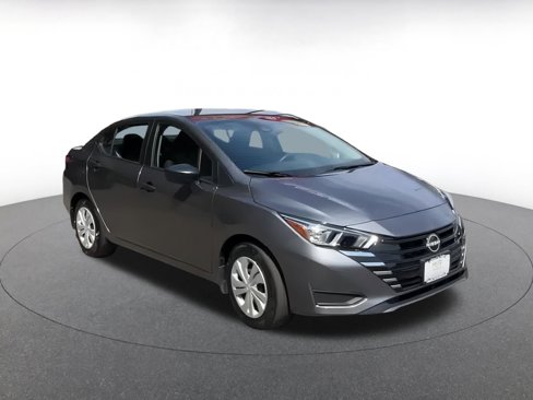 Used 2024 Nissan Versa S w/ Trunk Package image 3
