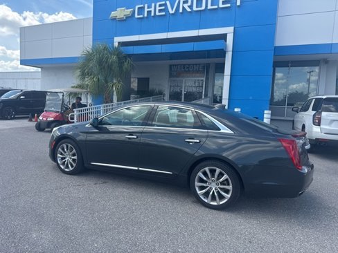 Used 2016 Cadillac XTS Luxury image 5