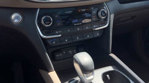 Used 2020 Hyundai Santa Fe Limited image 30