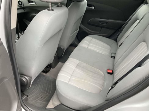 Used 2013 Chevrolet Sonic LT image 10