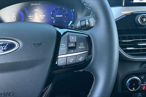 Used 2022 Ford Escape SEL w/ Technology Package image 19
