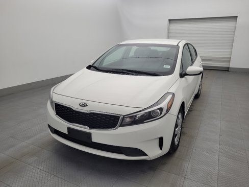 Used 2017 Kia Forte LX image 15