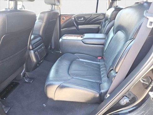 Used 2015 INFINITI QX80 4WD w/ Deluxe Technology Package image 10