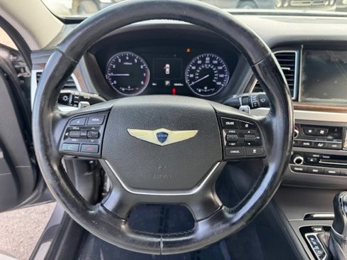 Used 2015 Hyundai Genesis 3.8 w/ Option Group 04 image 19
