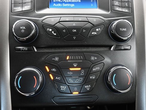 Used 2018 Ford Fusion S image 18