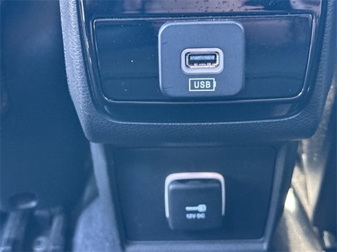 Certified 2022 Jeep Compass Limited image 23