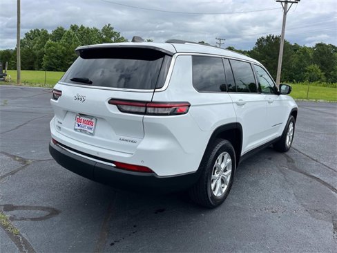 Used 2023 Jeep Grand Cherokee L Limited image 3