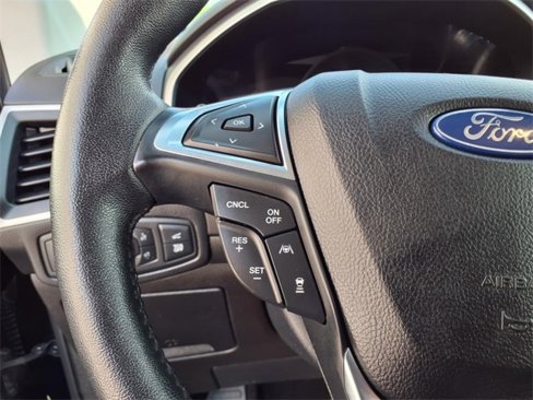 Used 2020 Ford Edge SEL w/ Convenience Package image 24