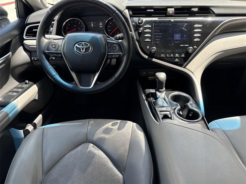 Used 2018 Toyota Camry XSE image 18