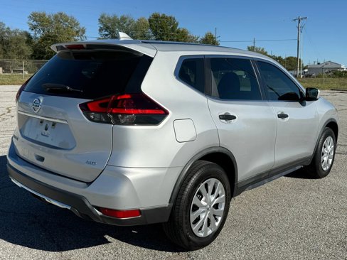 Used 2018 Nissan Rogue S image 7
