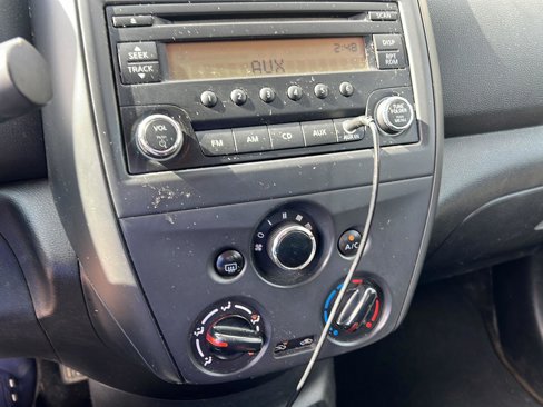 Used 2015 Nissan Versa S Plus image 5