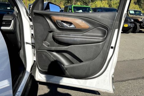 Used 2018 GMC Terrain SLE image 21