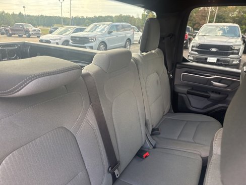 Used 2022 RAM 1500 Big Horn image 10