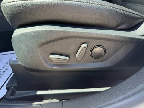 Used 2021 Ford Edge SEL w/ Convenience Package image 20