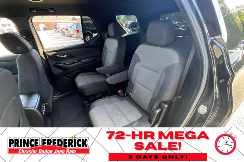 Used 2023 Chevrolet Traverse LT w/ LPO, Floor Liner Package image 19
