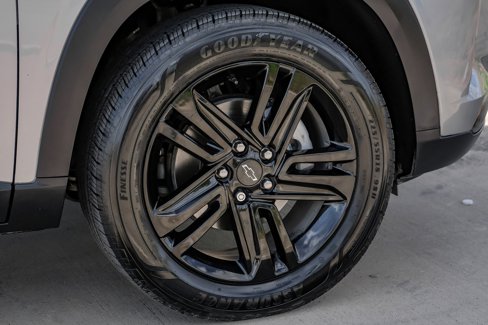 Used 2024 Chevrolet Trax ACTIV w/ Sunroof Package image 54
