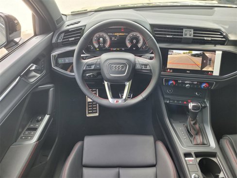 New 2025 Audi Q3 2.0T Premium Plus image 8