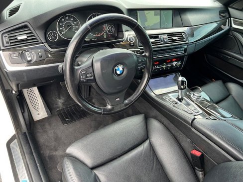 Used 2012 BMW 535i xDrive Sedan image 13