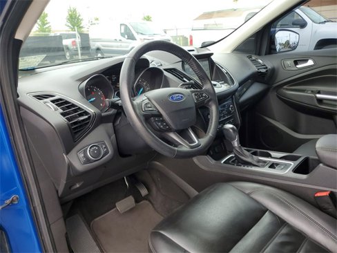 Used 2017 Ford Escape Titanium image 10